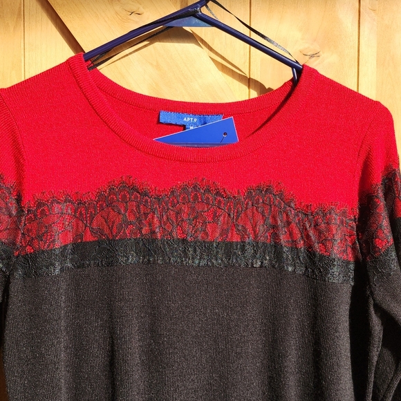 NWT, HOLIDAY Sweater Dress, Size Medium - Picture 5 of 12